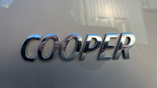 MINI Hatchback 1.5 Cooper Classic 3dr Petrol Hatchback